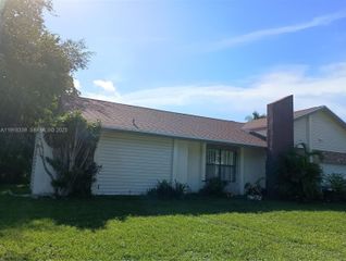 1125 NW 78th Ave, Plantation, FL 33322