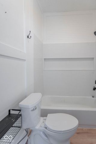 154 S 4th Avenue, Beech Grove, IN 46107