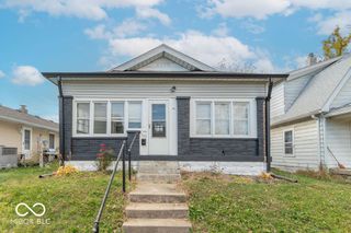 154 S 4th Avenue, Beech Grove, IN 46107