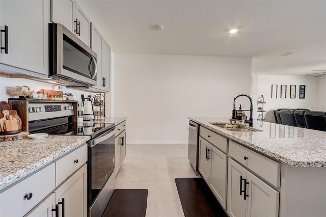 2076 TAY WES DR, St Cloud, FL 34771