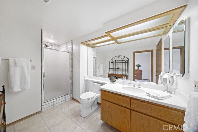 30181 Swan Point, Canyon Lake, CA 92587