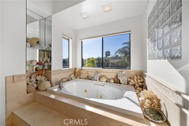 30181 Swan Point, Canyon Lake, CA 92587