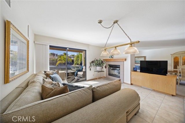 30181 Swan Point, Canyon Lake, CA 92587