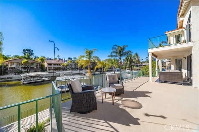 30181 Swan Point, Canyon Lake, CA 92587