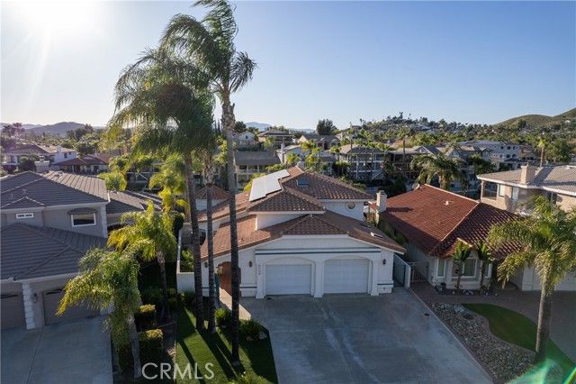 30181 Swan Point, Canyon Lake, CA 92587