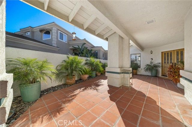 30181 Swan Point, Canyon Lake, CA 92587