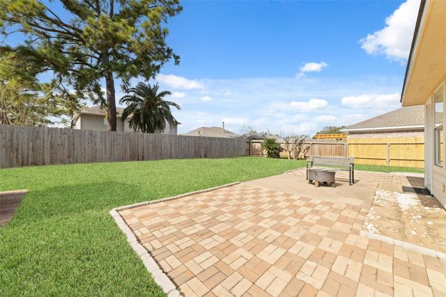 11723 Turtle Lake Drive, Houston, TX 77064