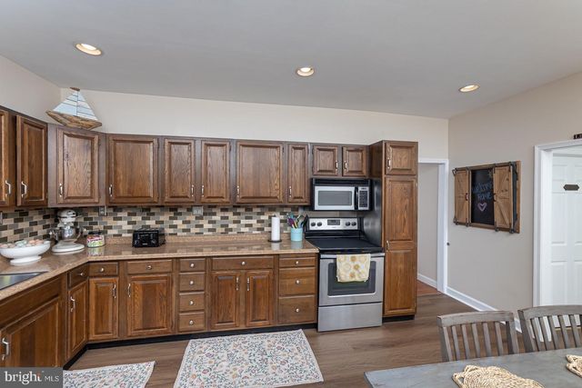 1626 CAPE MAY RD, Baltimore, MD 21221