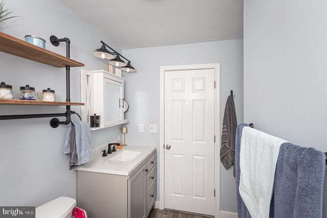 1626 CAPE MAY RD, Baltimore, MD 21221
