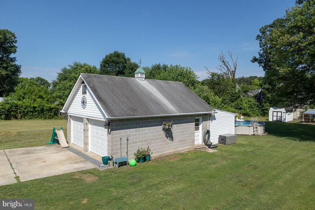 1626 CAPE MAY RD, Baltimore, MD 21221