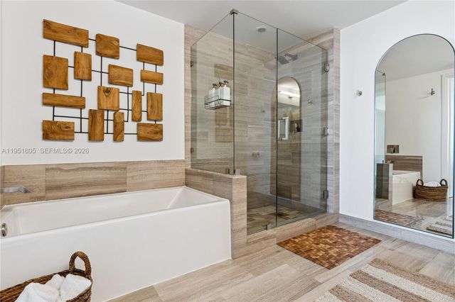 1300 Brickell Bay Drive 3604, Miami, FL 33131