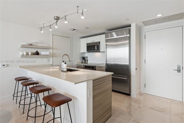 1300 Brickell Bay Drive 3604, Miami, FL 33131