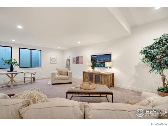 2116 Scottsdale Rd, Berthoud, CO 80513