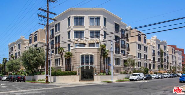 11847 Gorham Avenue 403, Los Angeles, CA 90049