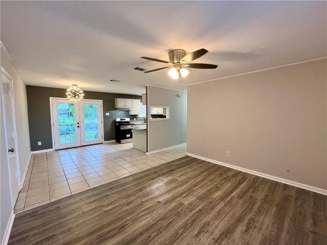 8636 Boe Road, Irvington, AL 36544