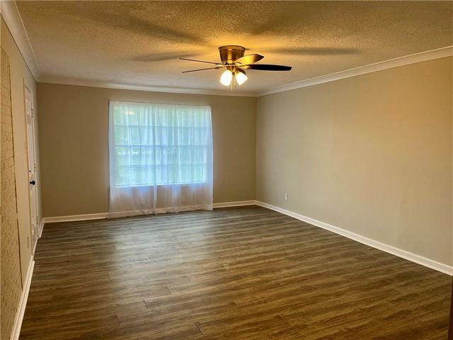 8636 Boe Road, Irvington, AL 36544