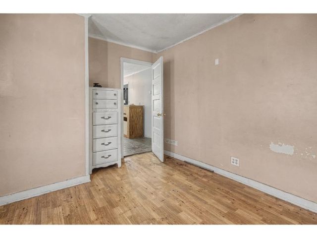 2937 S Rutan St, Wichita, KS 67210