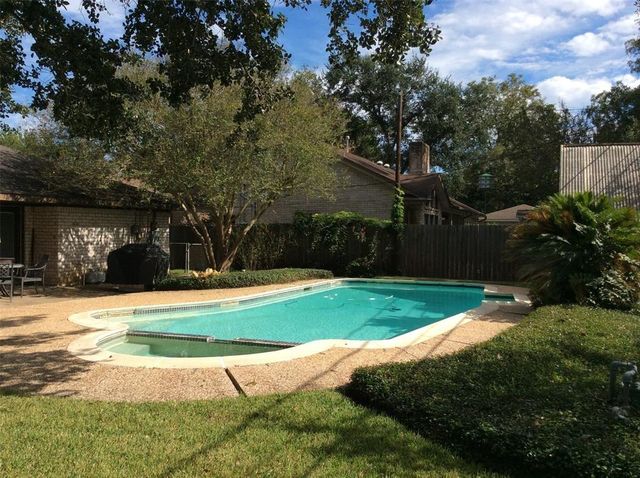 147 Camellia Street, Sugar Land, TX 77478