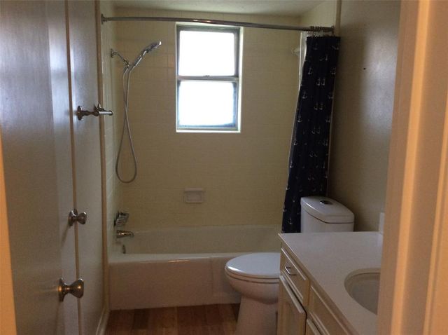 147 Camellia Street, Sugar Land, TX 77478