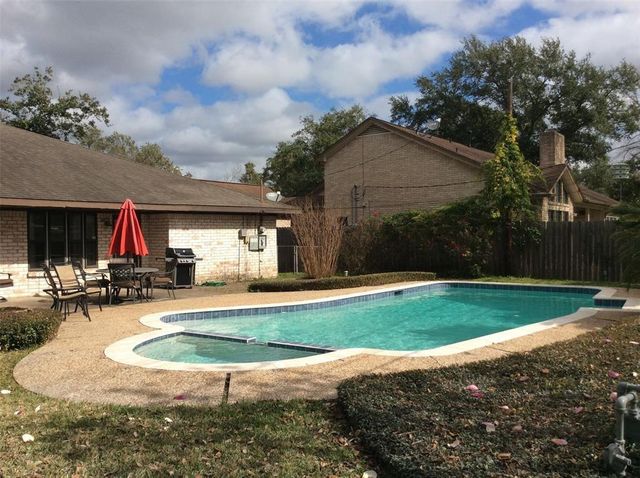 147 Camellia Street, Sugar Land, TX 77478