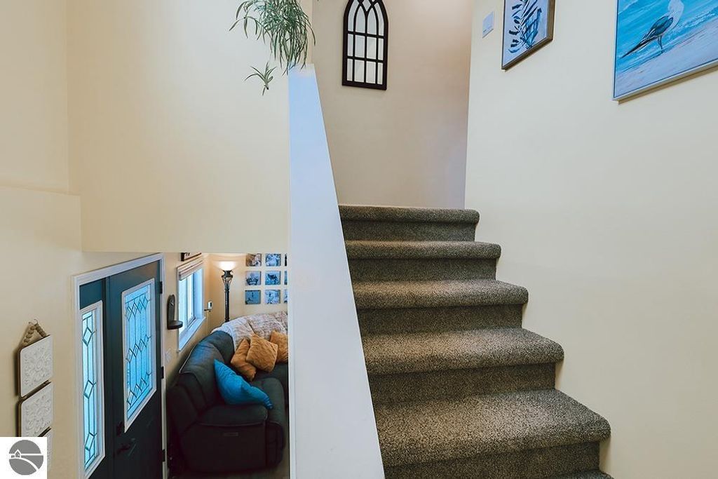 Image 16 of property listing at 510 W Hurlbut, Charlevoix, MI 49720