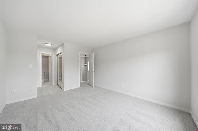 9843 DOCKSIDE TER, Gaithersburg, MD 20886