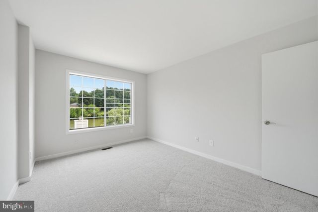 9843 DOCKSIDE TER, Gaithersburg, MD 20886