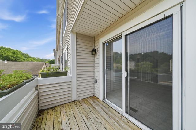 9843 DOCKSIDE TER, Gaithersburg, MD 20886