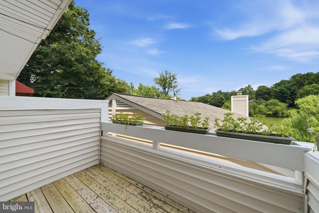 9843 DOCKSIDE TER, Gaithersburg, MD 20886