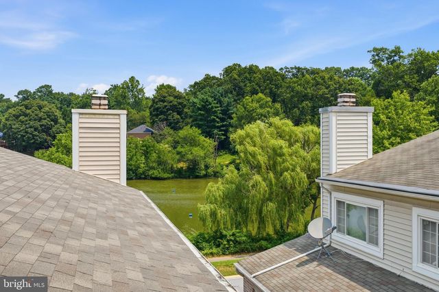 9843 DOCKSIDE TER, Gaithersburg, MD 20886