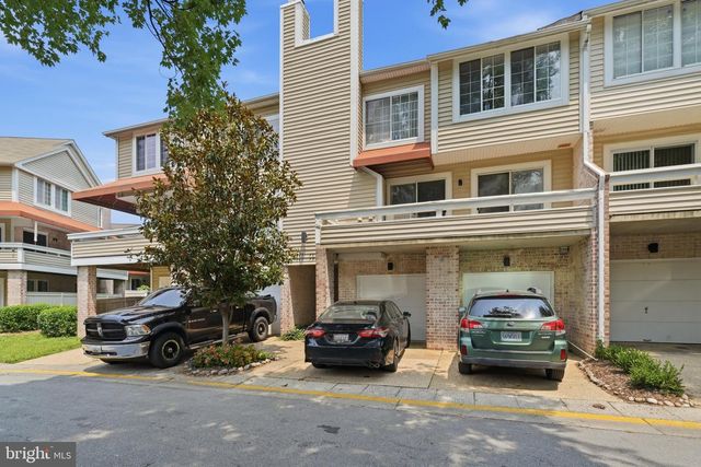 9843 DOCKSIDE TER, Gaithersburg, MD 20886