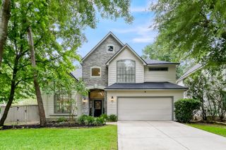 94 N Cochrans Green Circle, The Woodlands, TX 77381