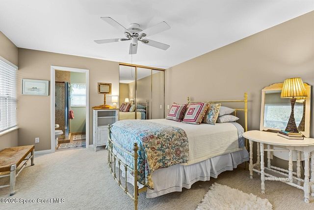 2913 SW Lakemont Place SW, Palm City, FL 34990