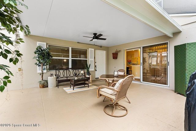 2913 SW Lakemont Place SW, Palm City, FL 34990