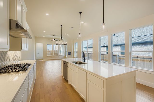 836 Stone Grove Road, Lavon, TX 75166