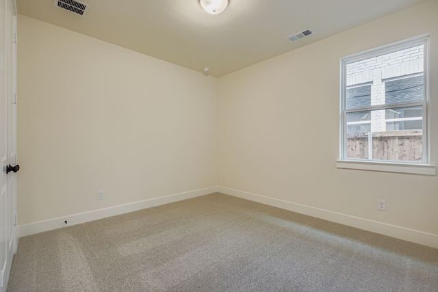 836 Stone Grove Road, Lavon, TX 75166