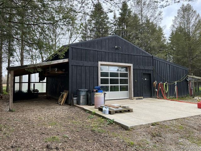 5785 Baldwin Road, Oxford, MI 48371