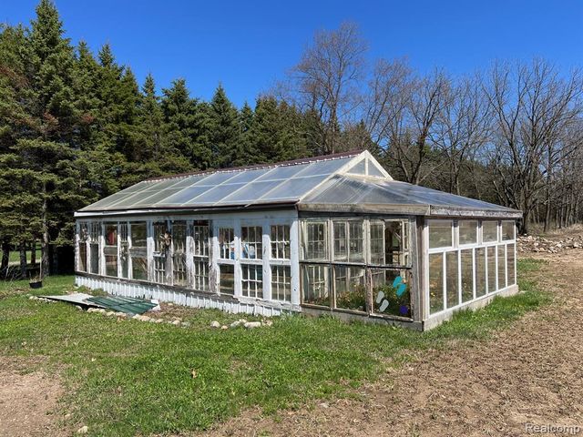 5785 Baldwin Road, Oxford, MI 48371