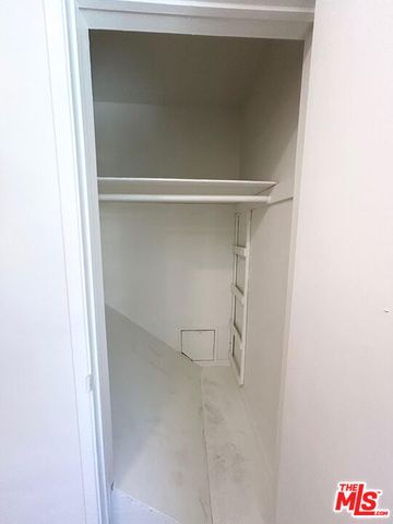 1146 N Formosa Avenue 8, West Hollywood, CA 90046