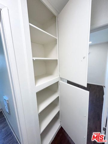 1146 N Formosa Avenue 8, West Hollywood, CA 90046