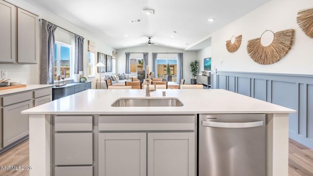 724 Alouette Circle, Dayton, NV 89403