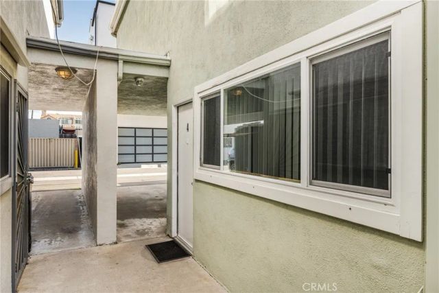 16862 12th St 1, Sunset Beach, CA 90742