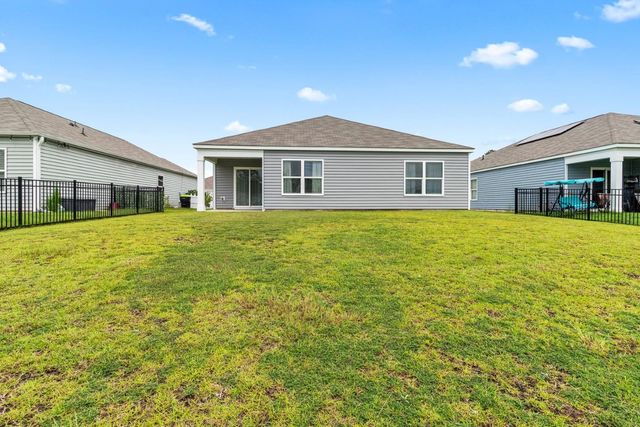 182 Pine Forest Dr., Conway, SC 29526