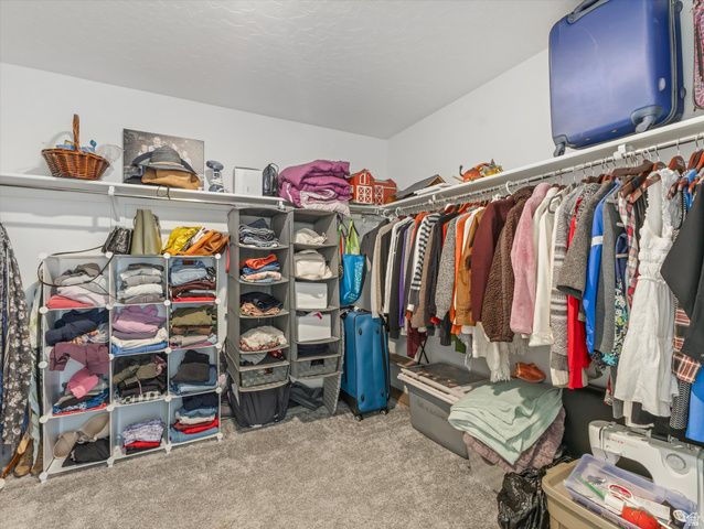 1137 E POSTMARK PL, Eagle Mountain, UT 84005