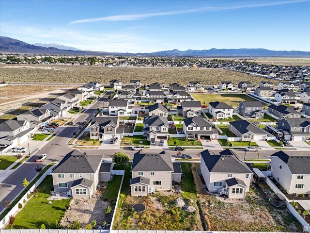 1137 E POSTMARK PL, Eagle Mountain, UT 84005