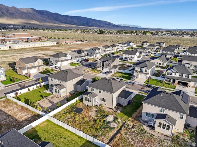 1137 E POSTMARK PL, Eagle Mountain, UT 84005
