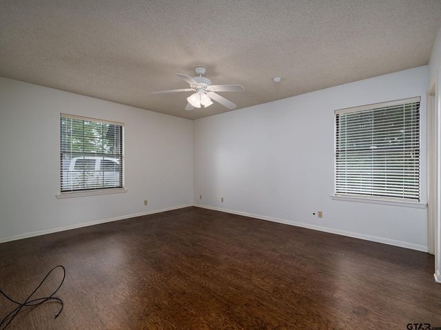 2513 Merry Lane, Tyler, TX 75701