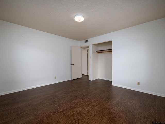 2513 Merry Lane, Tyler, TX 75701