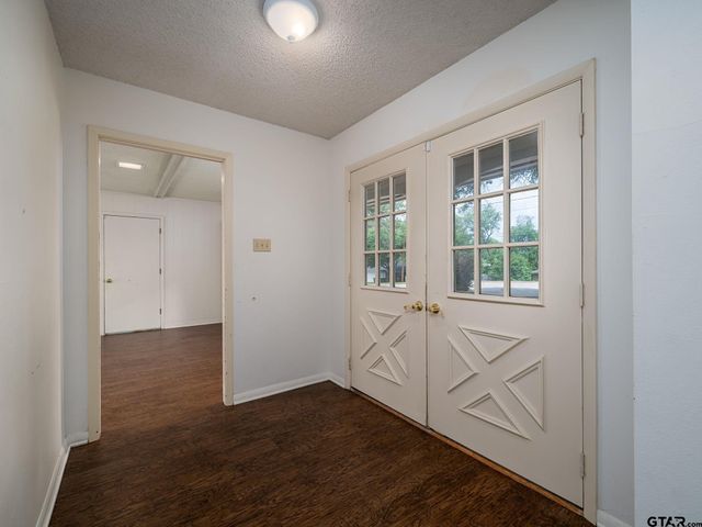 2513 Merry Lane, Tyler, TX 75701