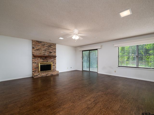 2513 Merry Lane, Tyler, TX 75701